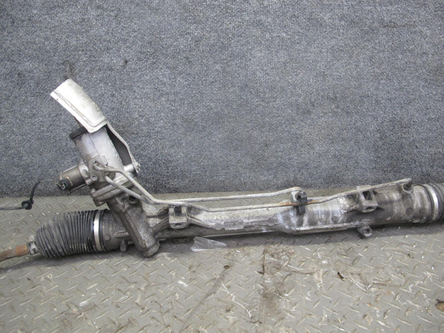 2008-2013 BMW E90 E92 E93 M3 RWD L2 Power Steering Rack & Pinion