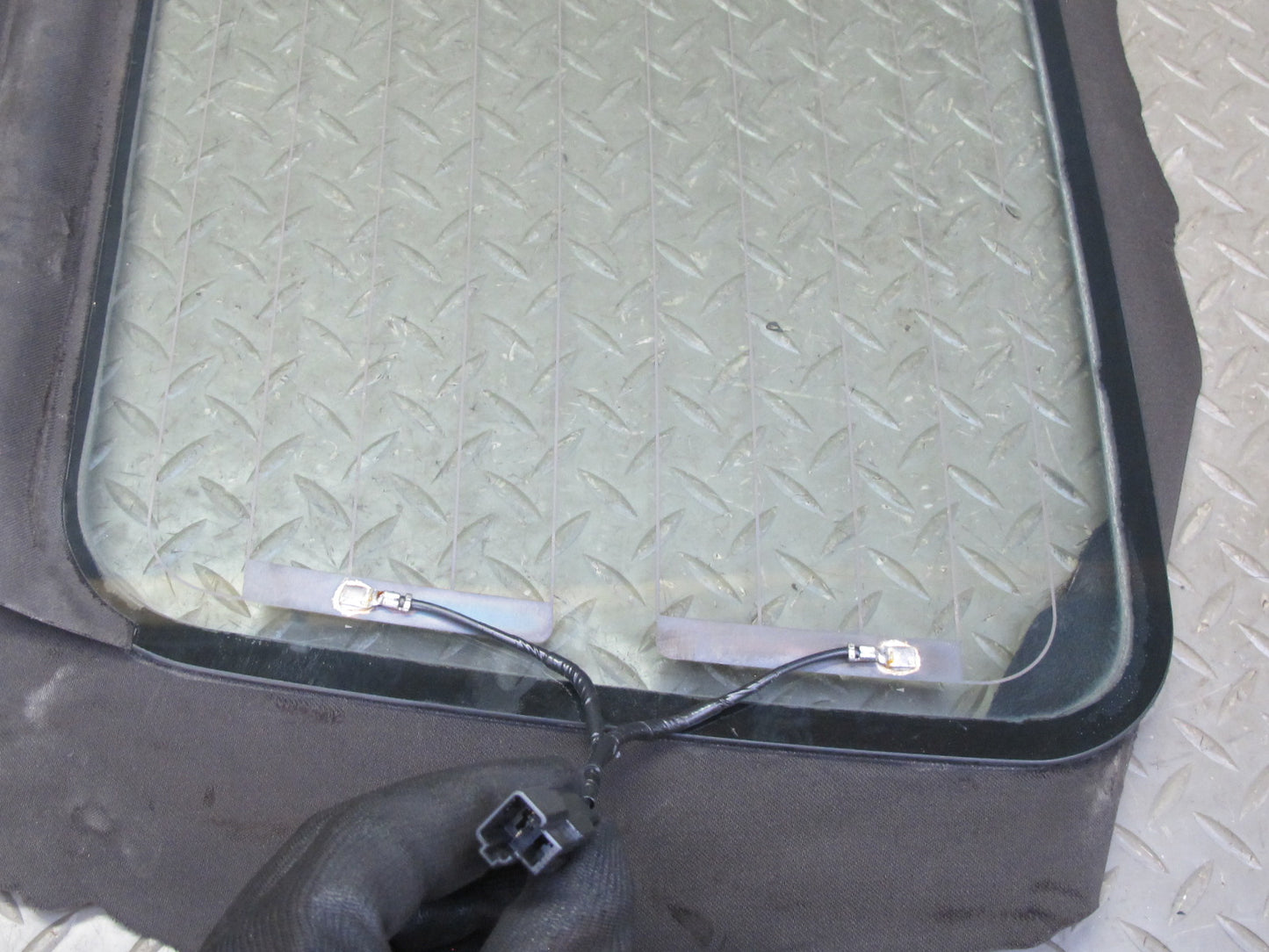 00-05 Toyota MR2 Spyder ZZW30L Soft TOP Roof Rear Heated Glass Window OEM