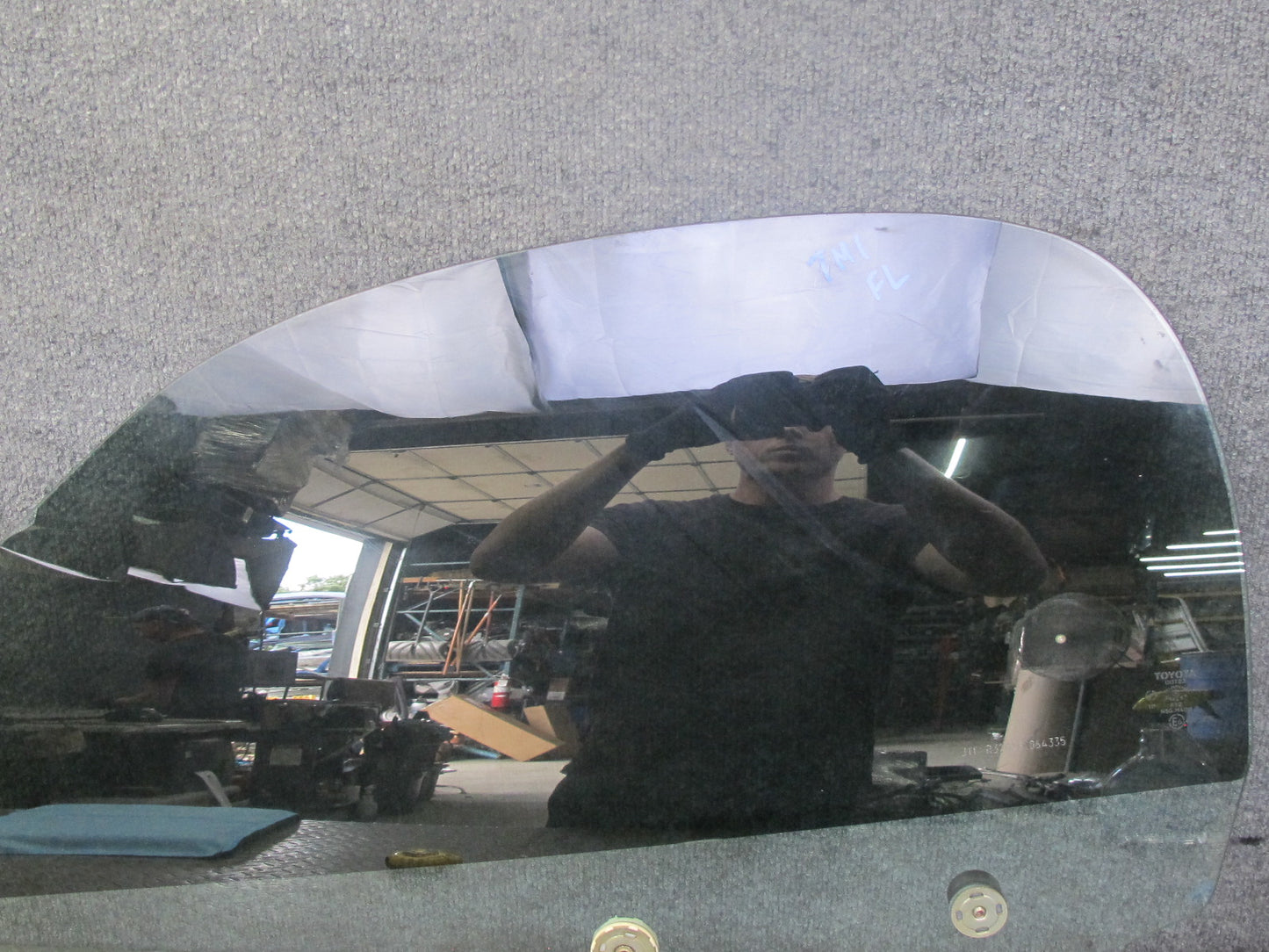 00-05 Toyota MR2 Spyder ZZW30L Left Driver Door Glass Window OEM