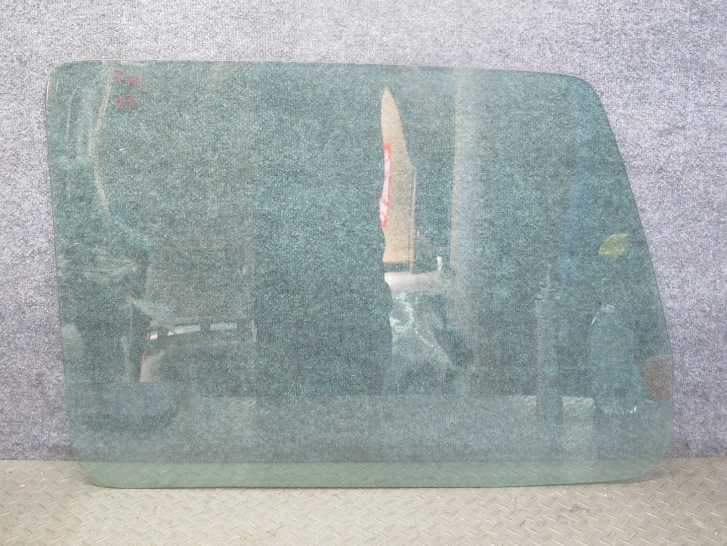 2003-2009 Hummer H2 Front Left Door Glass Window