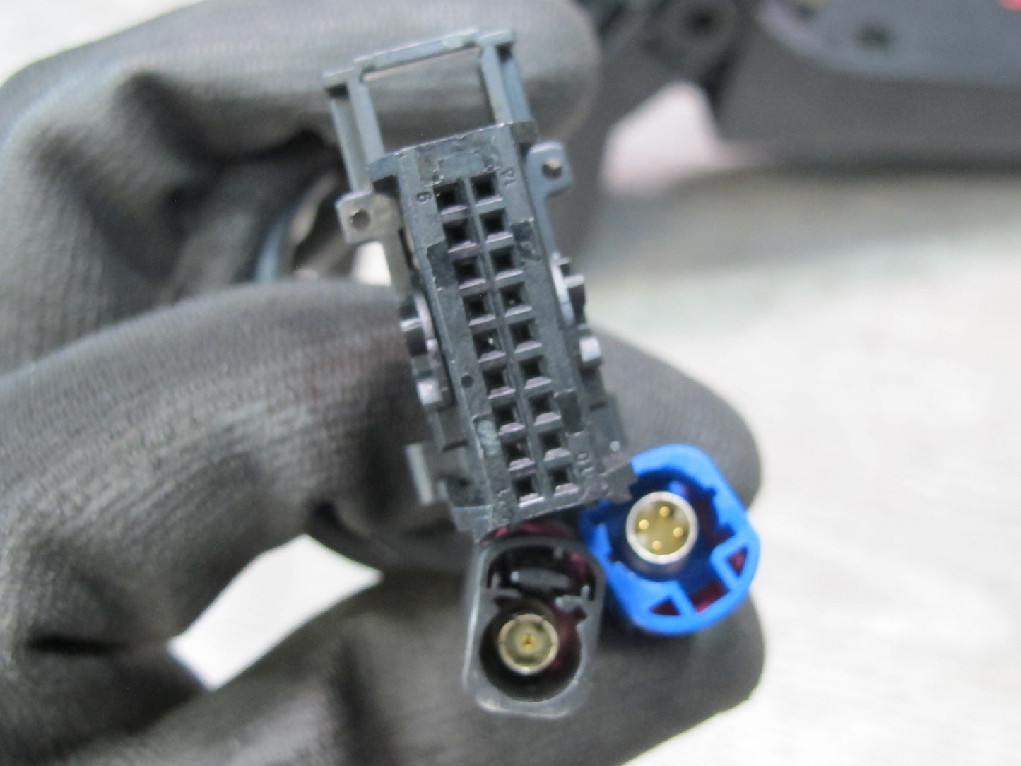 2008-2014 BMW E71 E72 X6 X6M Phone Telephone Charging Dock