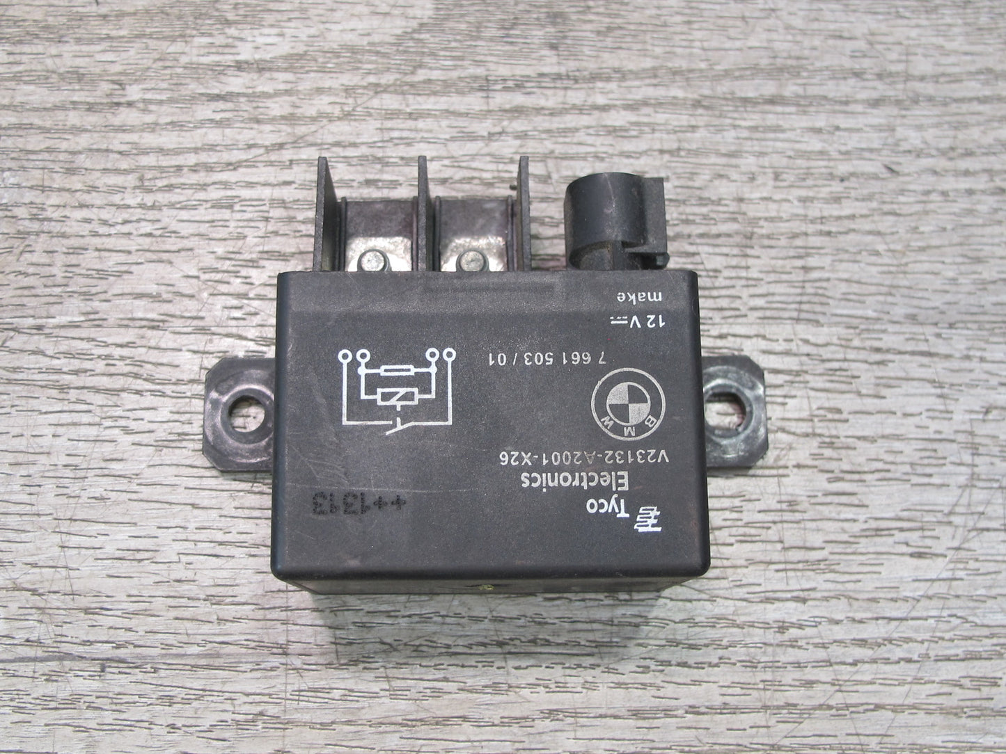 2008-2014 BMW E71 E72 X6 Engine Cooling Fan Relay Control Module 7661503