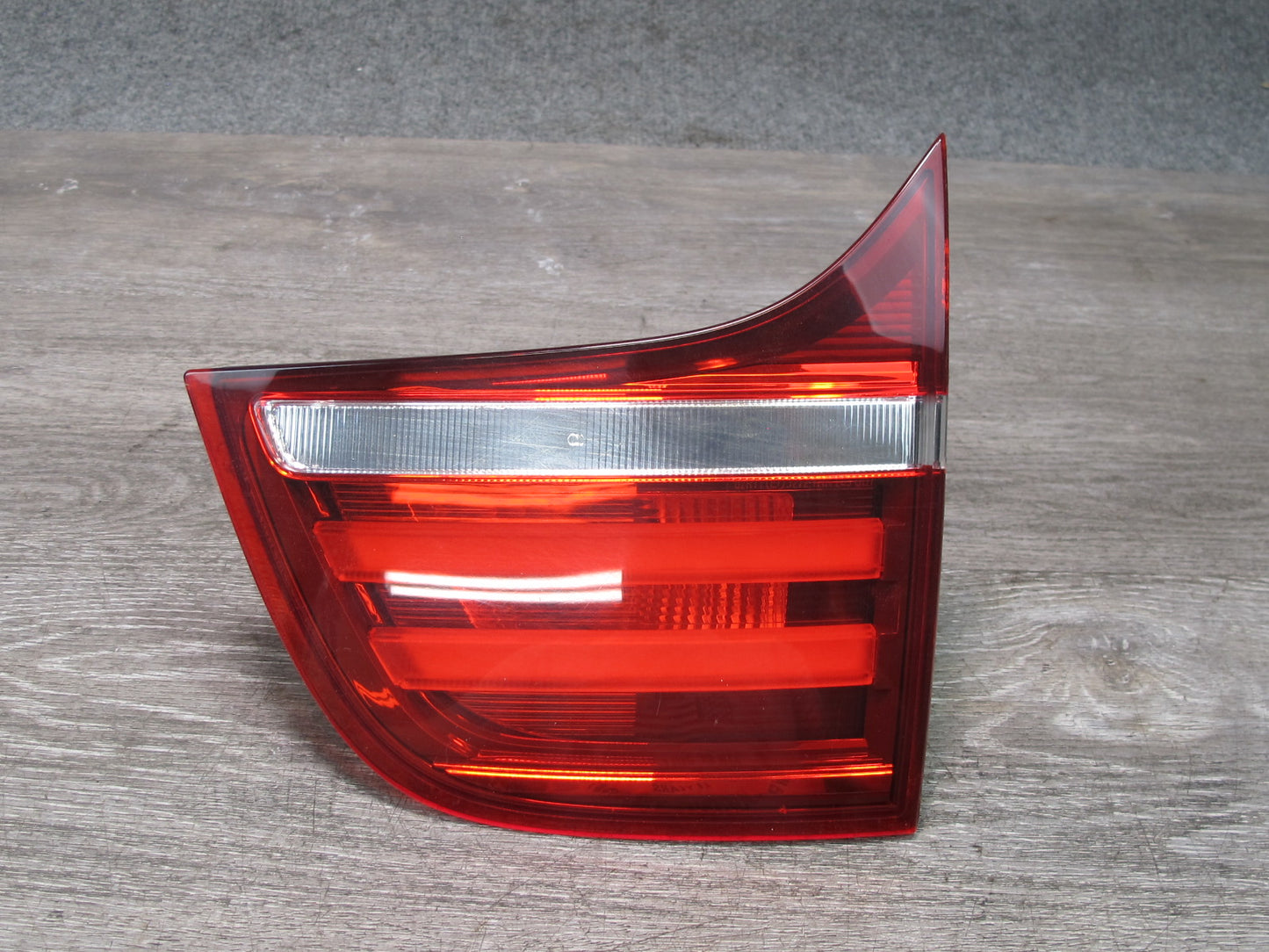 2013-2014 BMW E71 E72 X6 X6M Rear Left & Right Inner Trunk Tail Light Lamp Set