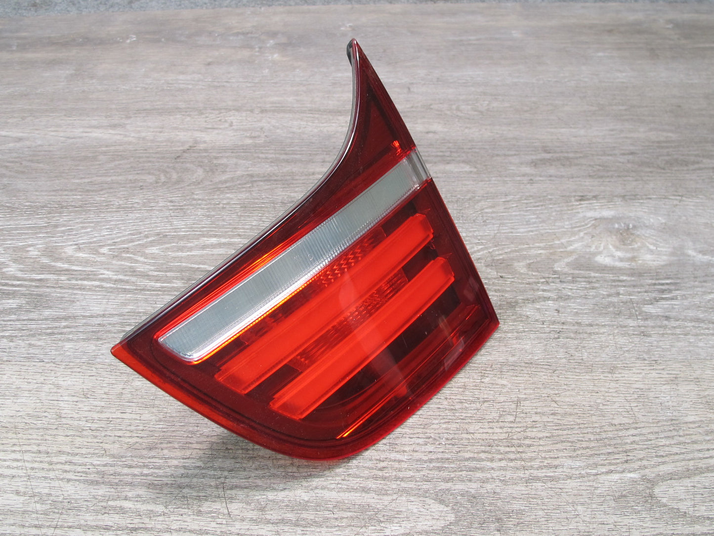 2013-2014 BMW E71 E72 X6 X6M Rear Left & Right Inner Trunk Tail Light Lamp Set