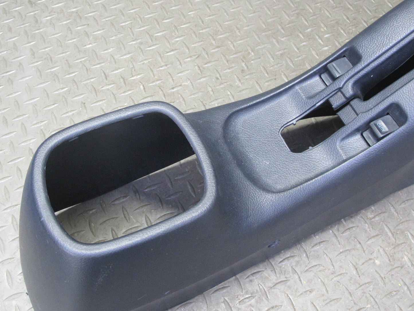 00-05 Toyota MR2 Spyder ZZW30L Center Console Trim Cover Panel 58811-17080 OEM