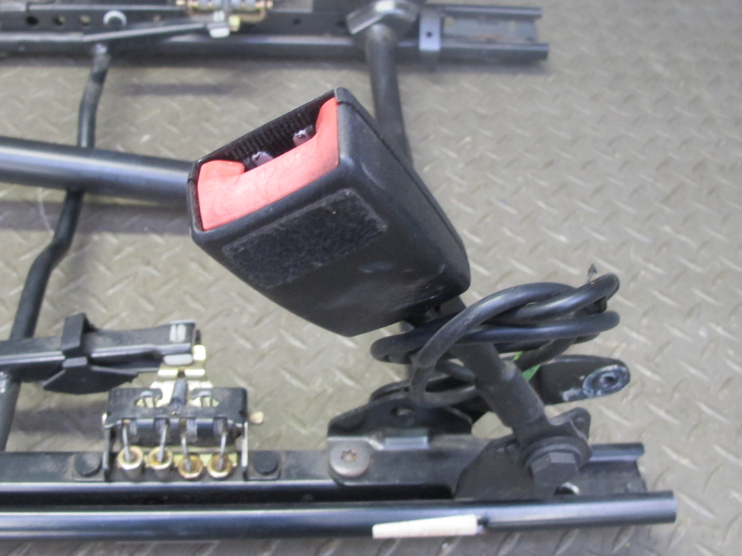 1997-2004 Porsche Boxster 986 Front Right Side Seat Lower Frame Track Rail