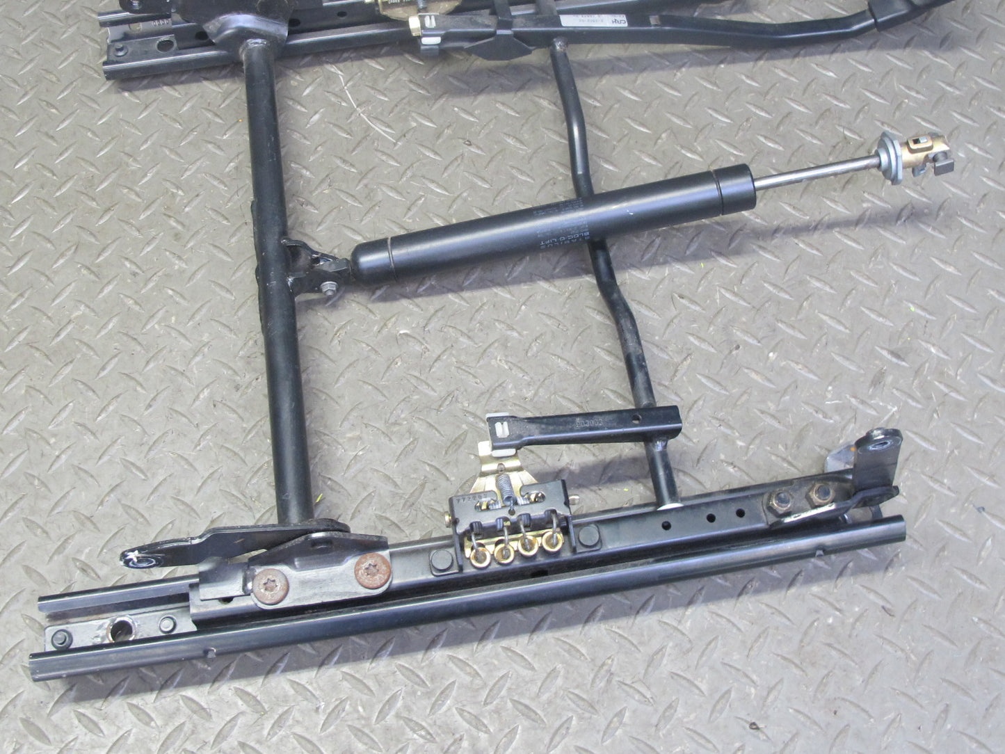 1997-2004 Porsche Boxster 986 Front Right Side Seat Lower Frame Track Rail