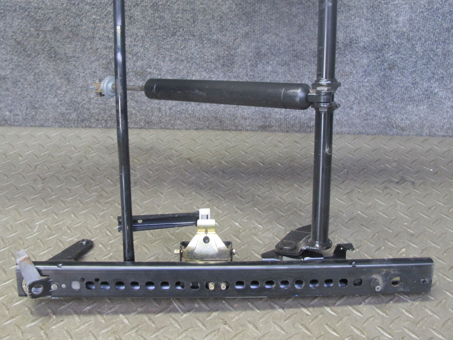 1997-2004 Porsche Boxster 986 Front Right Side Seat Lower Frame Track Rail