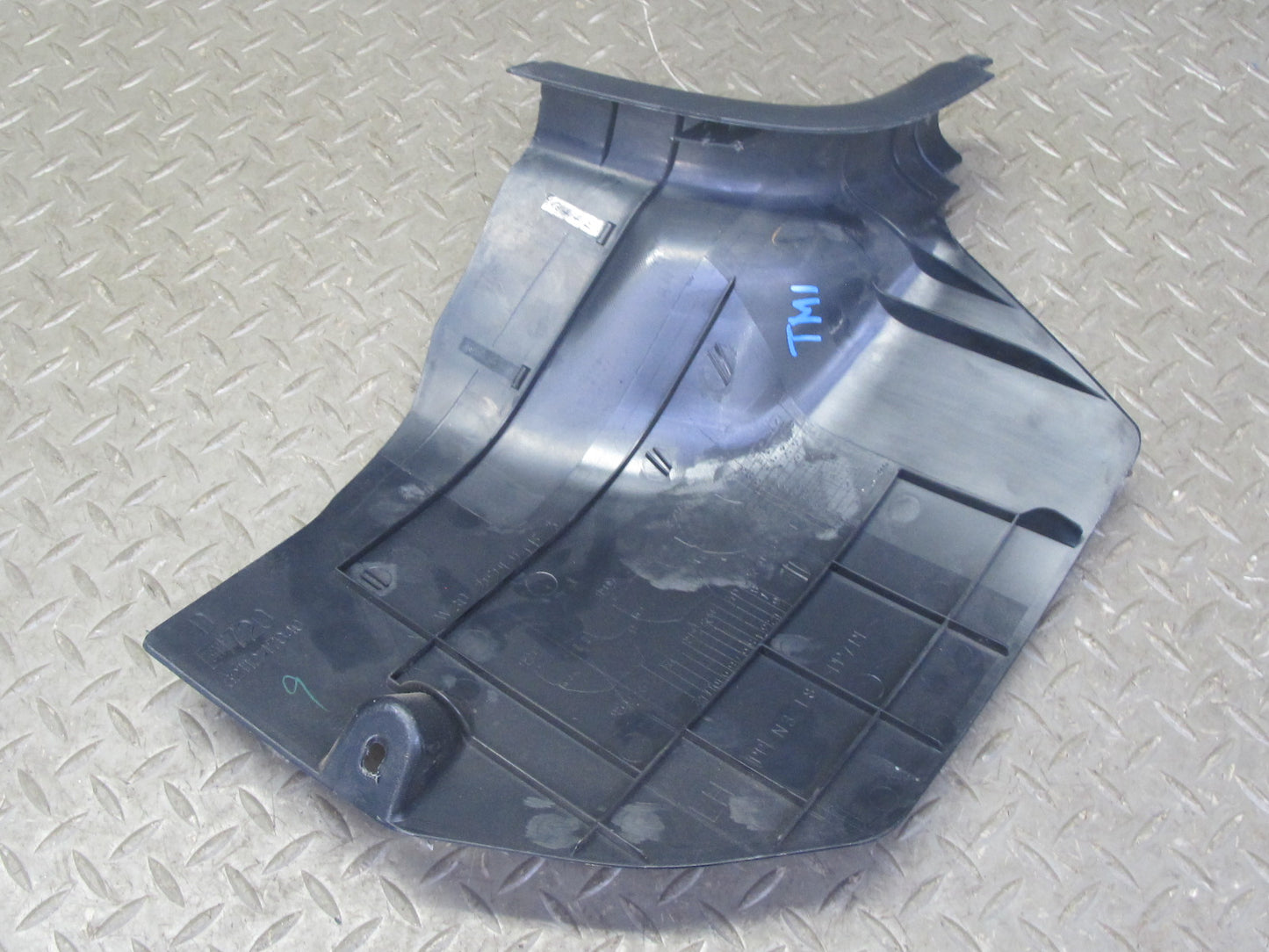 00-05 Toyota MR2 Spyder ZZW30L Set of 2 Front Kick Lower Trim Cover Panel OEM