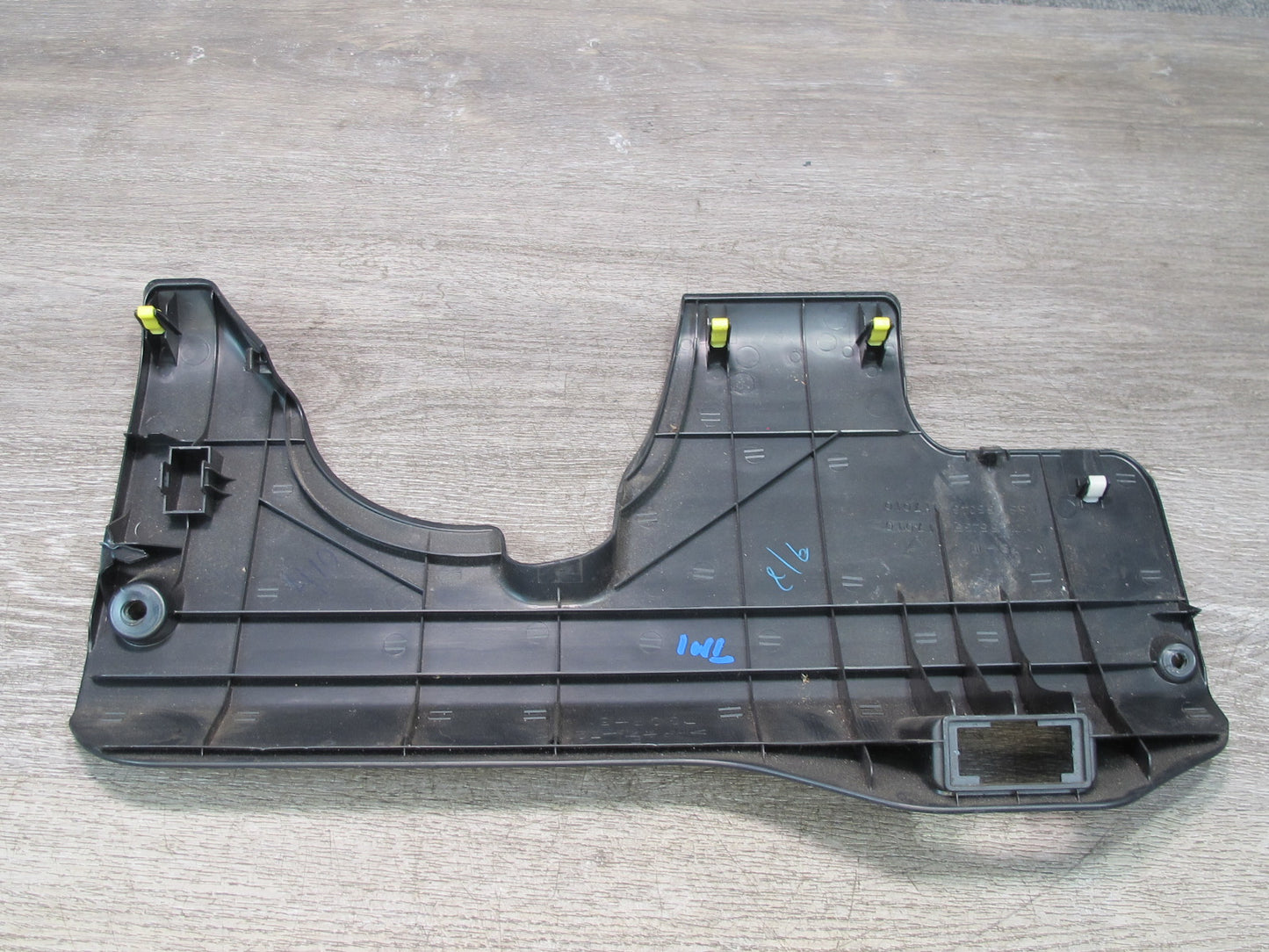 00-05 Toyota MR2 Spyder ZZW30L Dash Front Left Knee Trim Panel 55046-17010 OEM