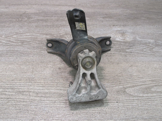 00-05 Toyota MR2 Spyder ZZW30L 1.8L 1ZZFE Right Engine Mount Bracket Support OEM