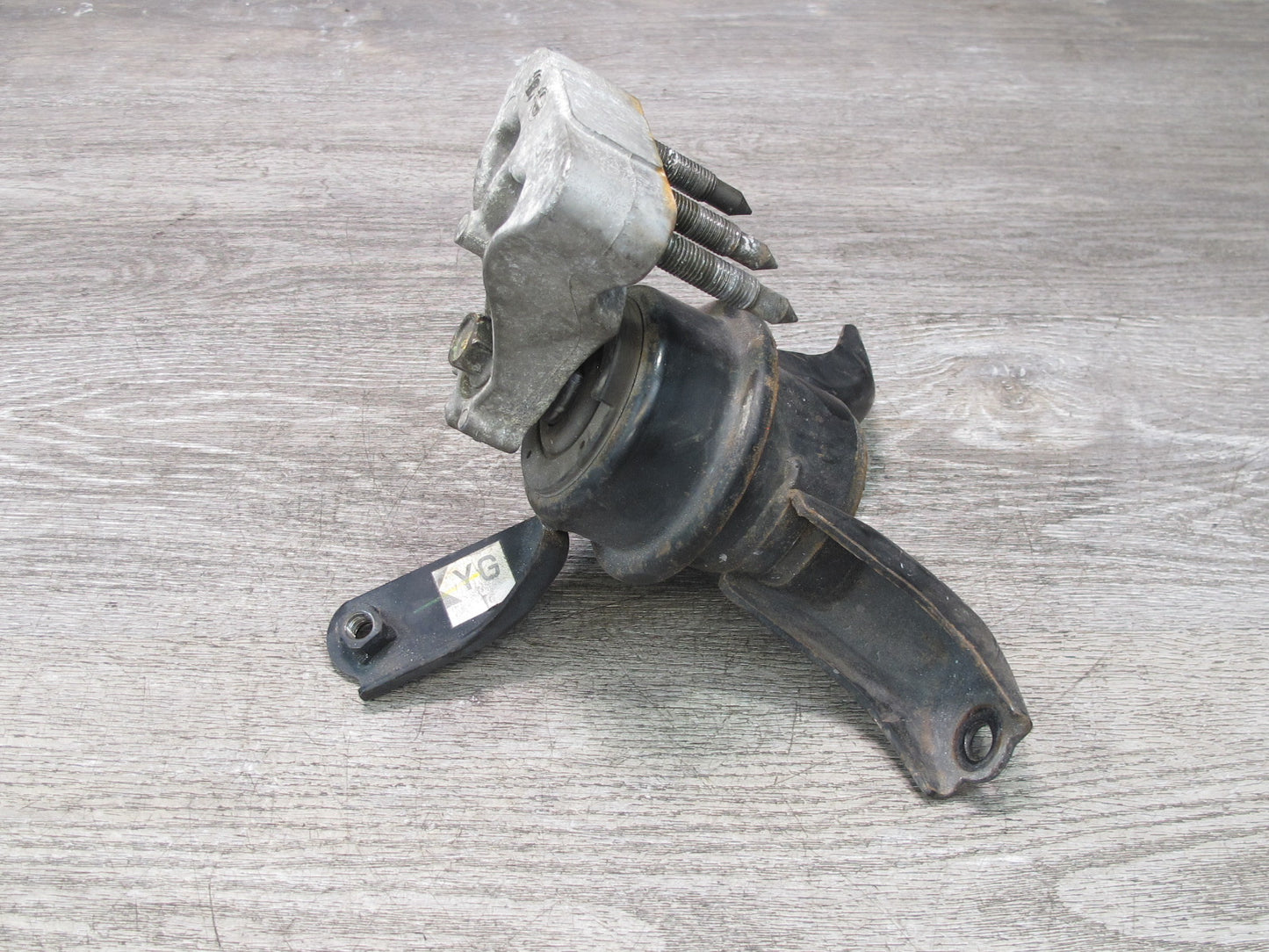 00-05 Toyota MR2 Spyder ZZW30L 1.8L 1ZZFE Right Engine Mount Bracket Support OEM