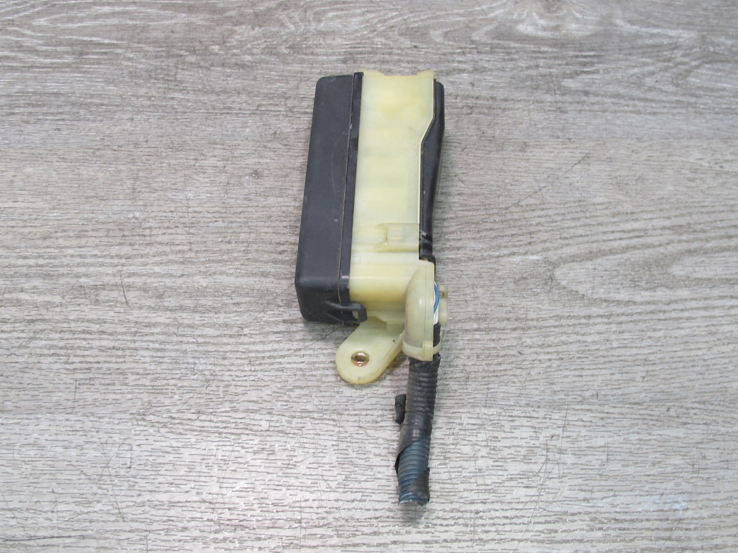 00-05 Toyota MR2 Spyder Interior Fuse Relay Box Module OEM