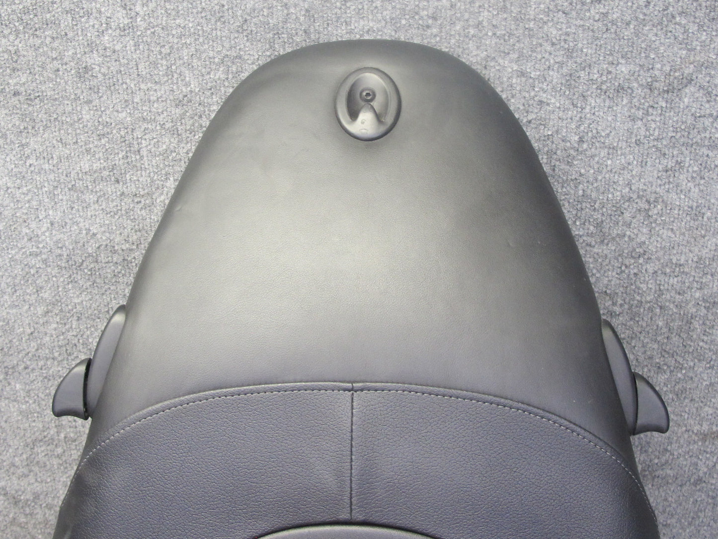 2001-2004 Porsche Boxster 986 Front Right Side Leather Seat Upper Cushion Black