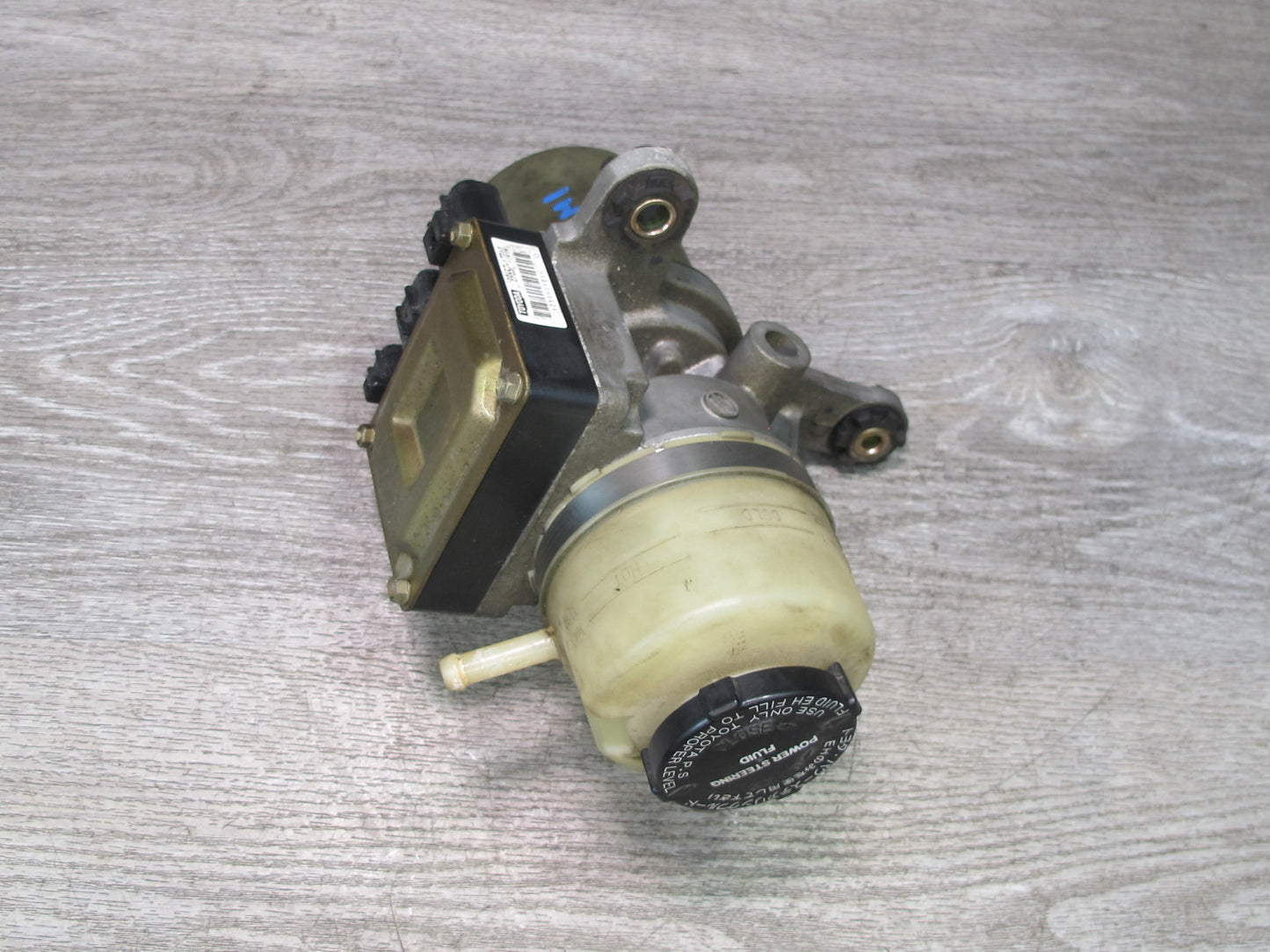 00-05 Toyota MR2 Spyder ZZW30L Power Steering Pump 50K Miles 89657-17010 OEM