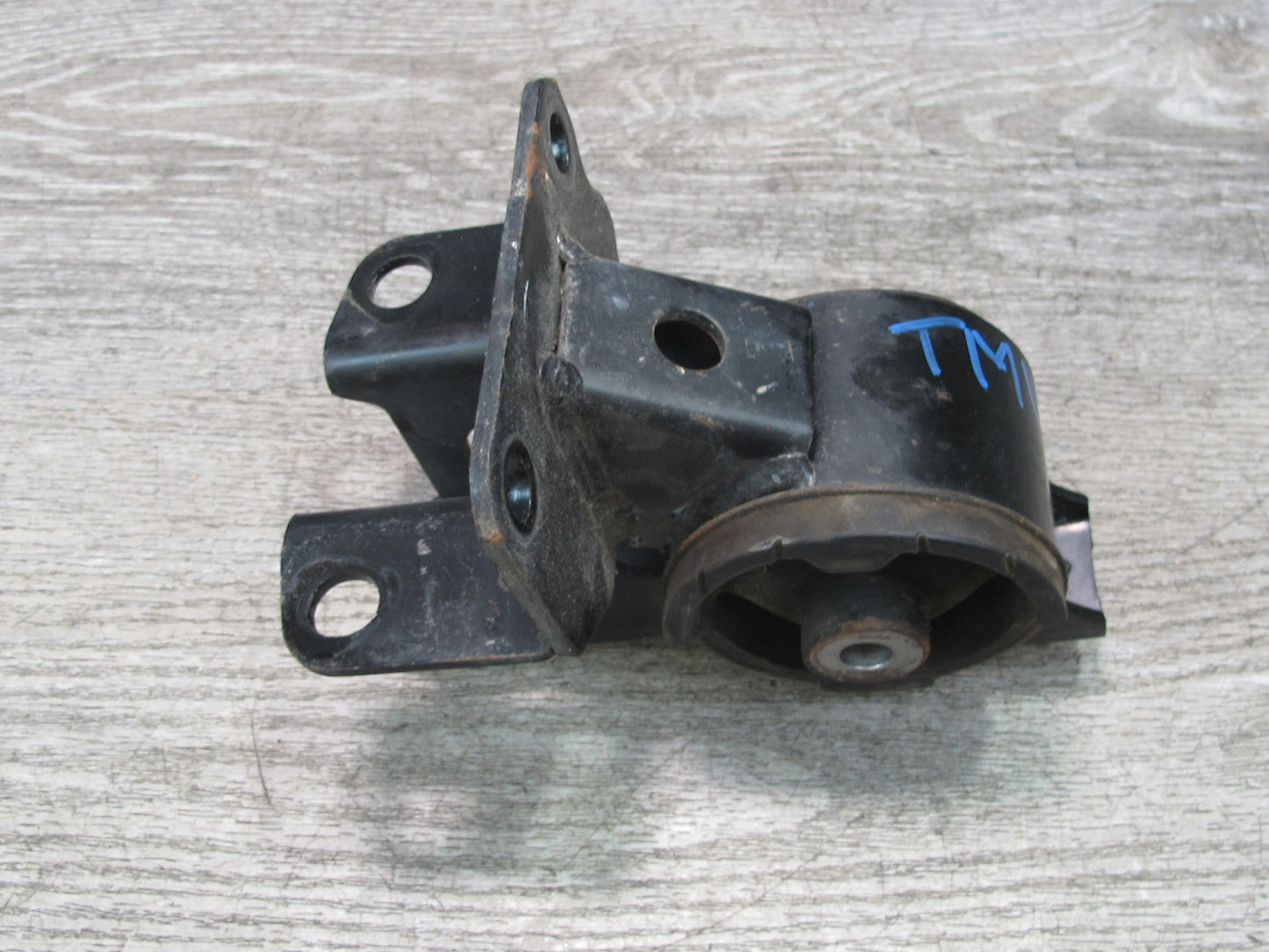 00-05 Toyota MR2 Spyder ZZW30L 1.8L 1ZZFE Engine Mount Bracket Support OEM