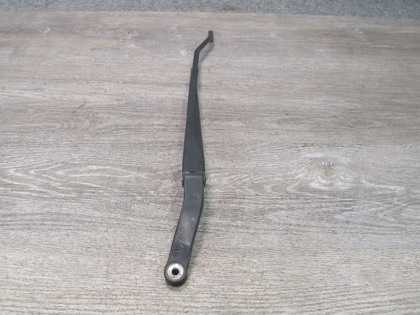86-91 Mazda RX7 Set of 2 Front Left & Right Windshield Wiper Arm OEM