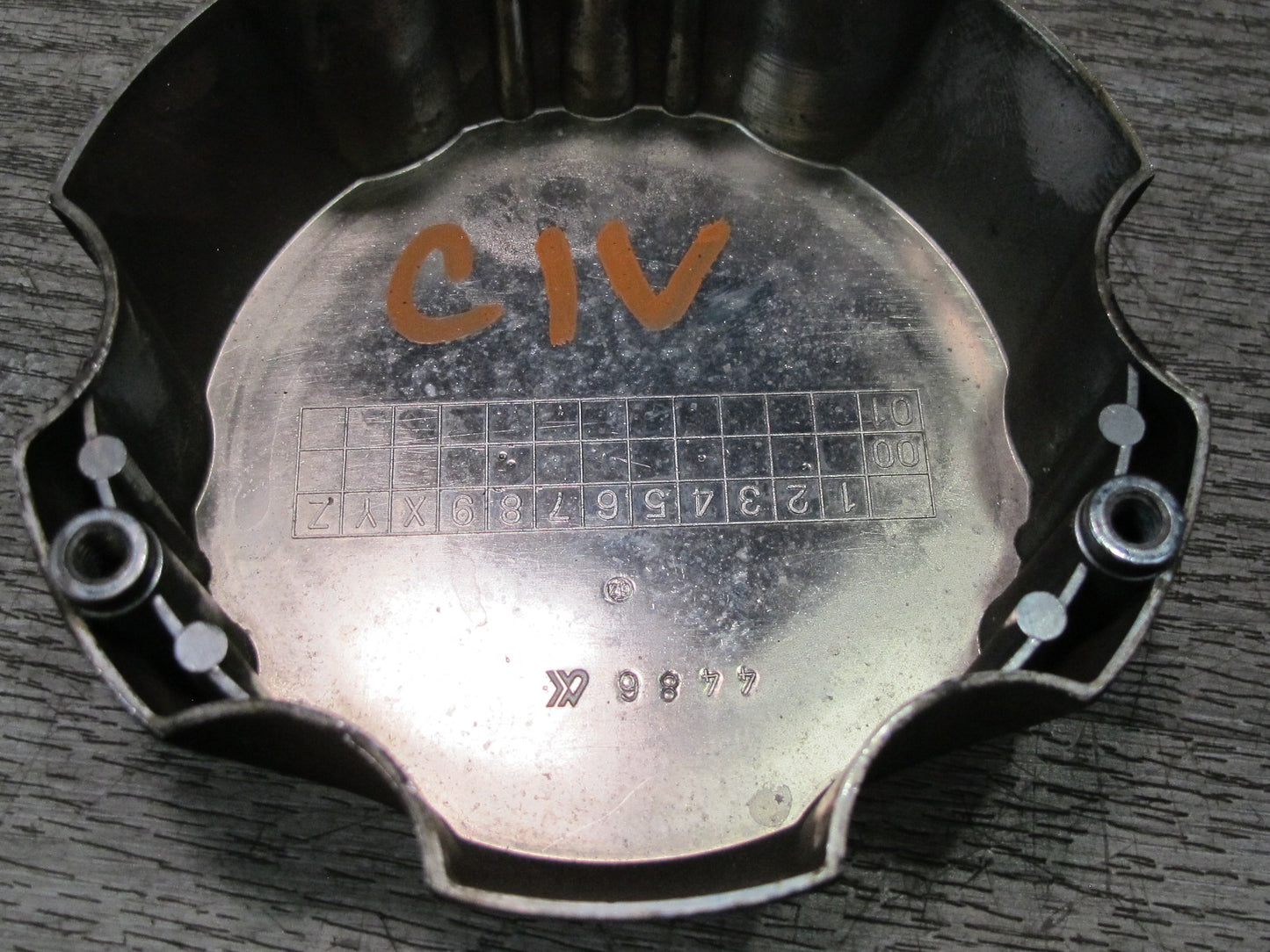 99-01 Isuzu Vehicross Set of 4 Center Wheel Cap Cover OEM