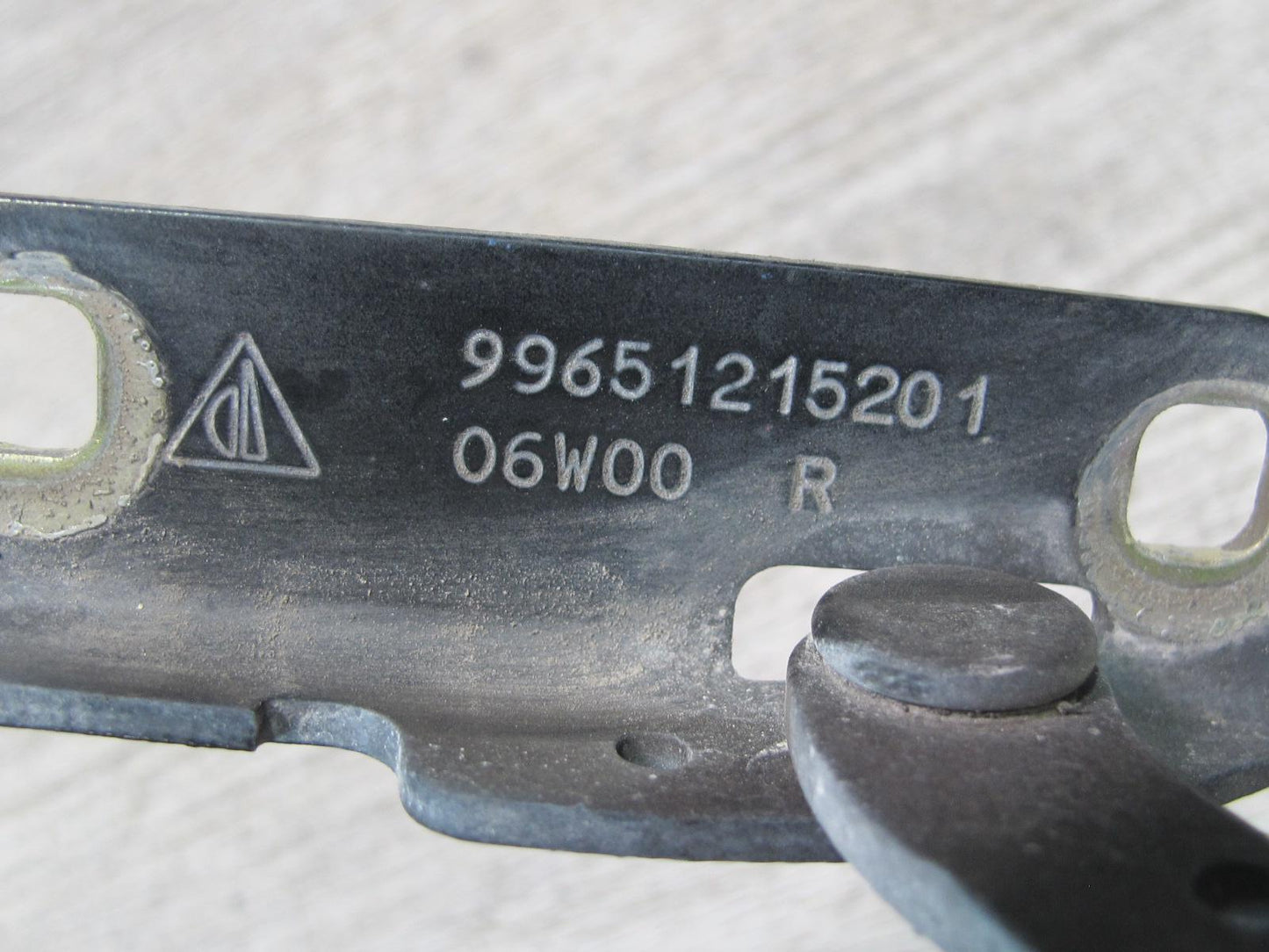1999-2005 Porsche 911 996 Rear Left & Right Trunk Hinge Set of 2
