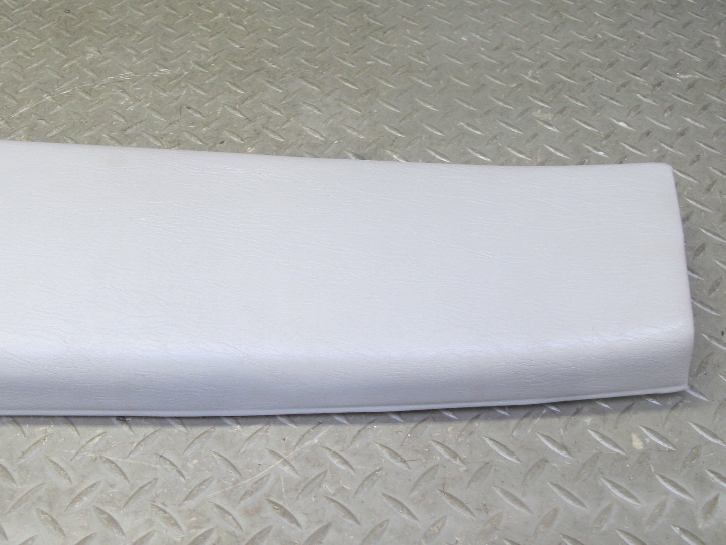 98-05 Lexus GS430 GS300 Set of 2 Left & Right Lower B Pillar Trim Charcoal OEM