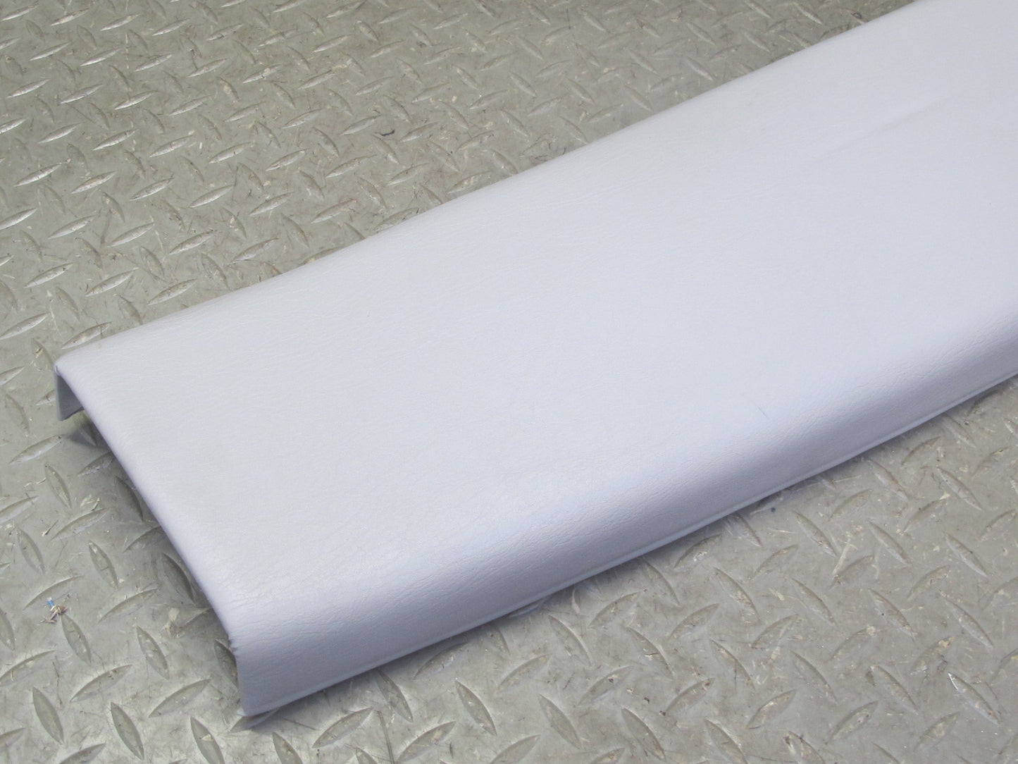 98-05 Lexus GS430 GS300 Set of 2 Left & Right Lower B Pillar Trim Charcoal OEM