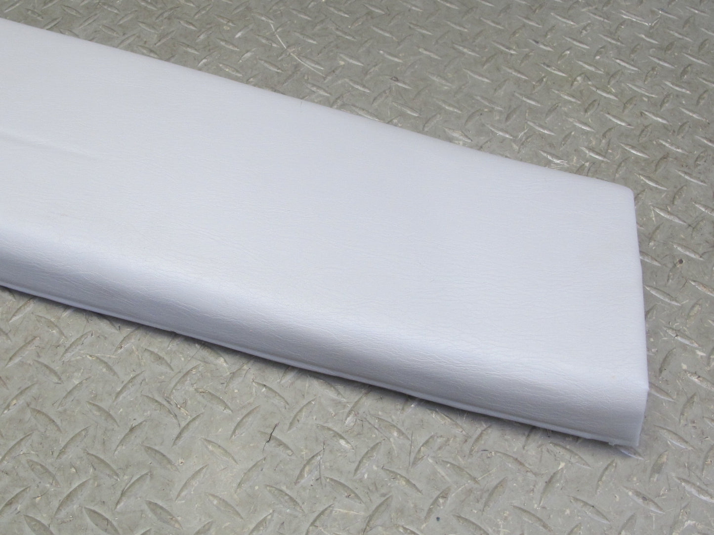 98-05 Lexus GS430 GS300 Set of 2 Left & Right Lower B Pillar Trim Charcoal OEM