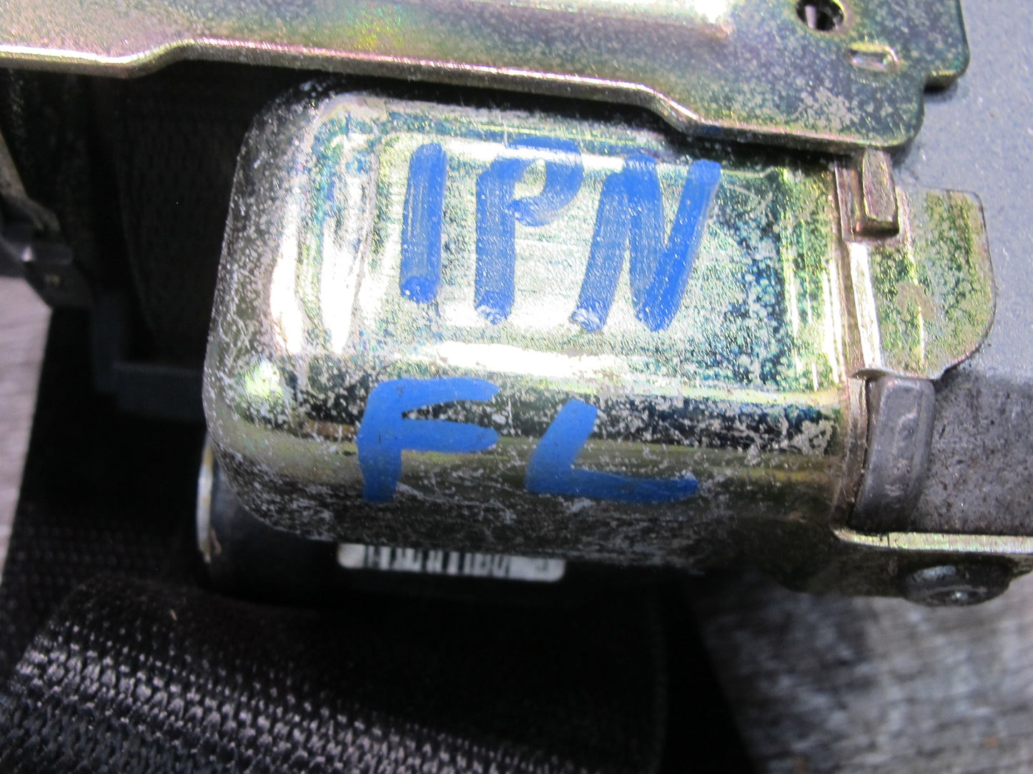 02-05 PORSCHE 911 CARRERA 996 CONVERTIBLE FRONT RIGHT & LEFT SIDE SEATBELT RETRACTOR SET OEM