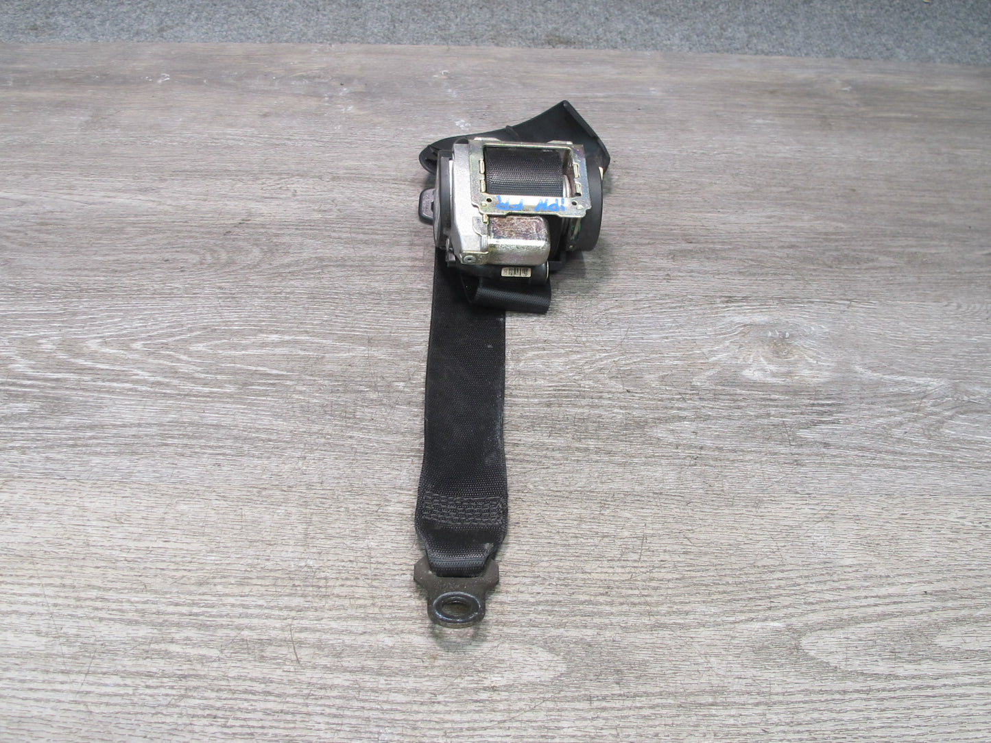 02-05 PORSCHE 911 CARRERA 996 CONVERTIBLE FRONT RIGHT & LEFT SIDE SEATBELT RETRACTOR SET OEM