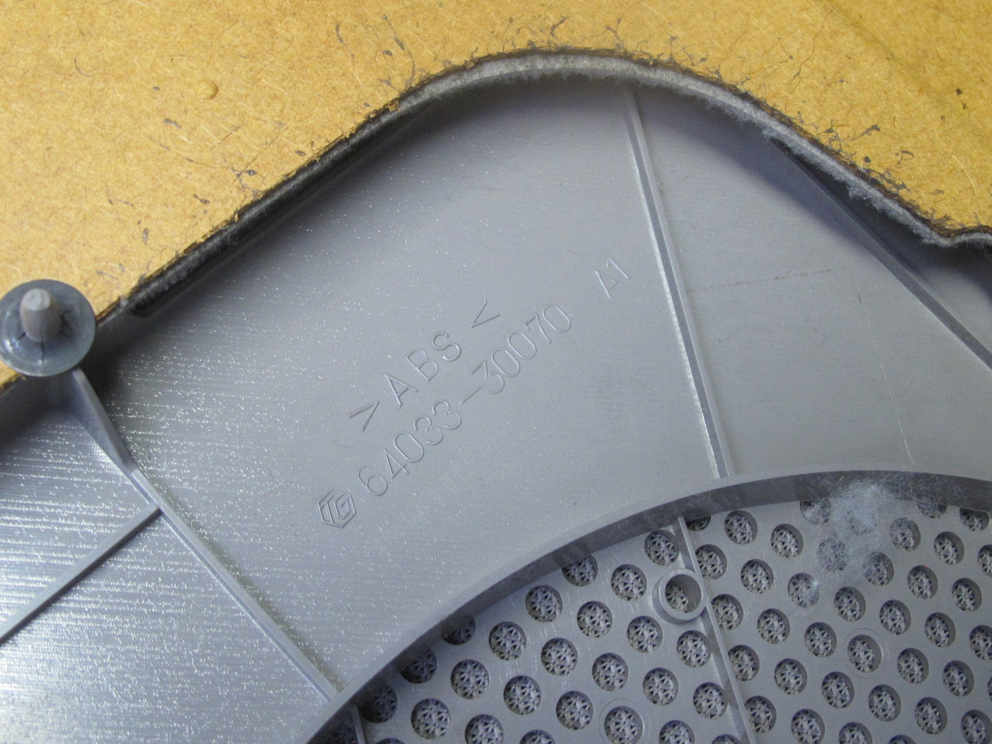 98-04 Lexus GS430 GS300 Rear Parcel Shelf Deck Trim Panel w Brake Light OEM