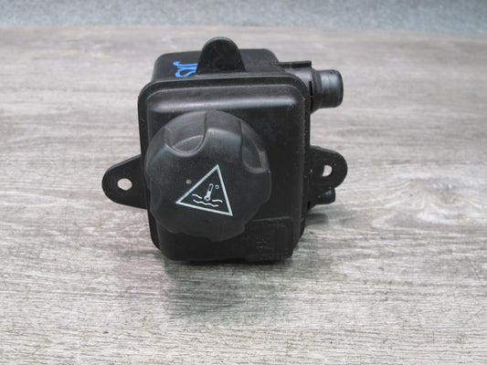 2010-2014 BMW E70 E71 X5M X6M Intercooler Expansion Fluid Reservoir Tank 7589526