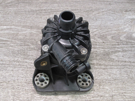 2010-2014 BMW E71 E72 X6 X6M Engine AUX Electric Water Coolant Pump 7584088