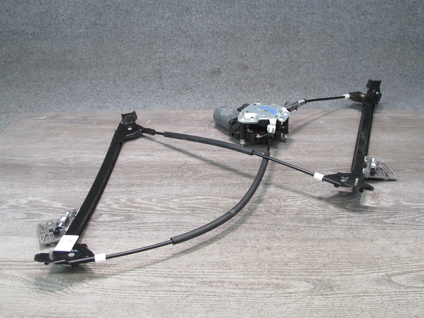 1997-2004 Porsche 911 996 Boxster Right Door Window Regulator w Motor