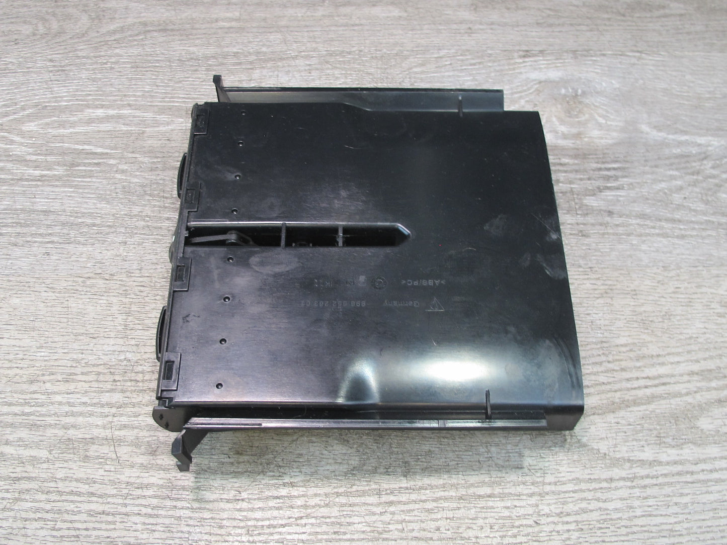 1997-2004 Porsche 911 996 Boxster Dash Front Center A/C Air Vent Grille