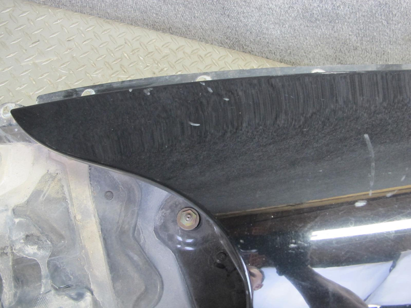 2001-2005 Porsche 911 996 Carrera Front Left Fender Shell Panel Cover Black