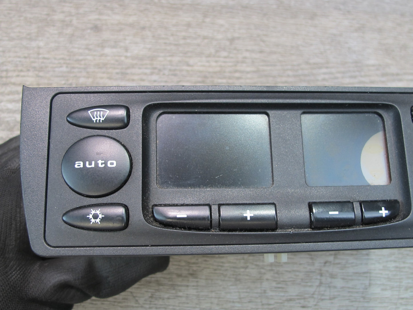 2002 Porsche 911 996 Carrera A/C Heater Climate Control Switch Panel