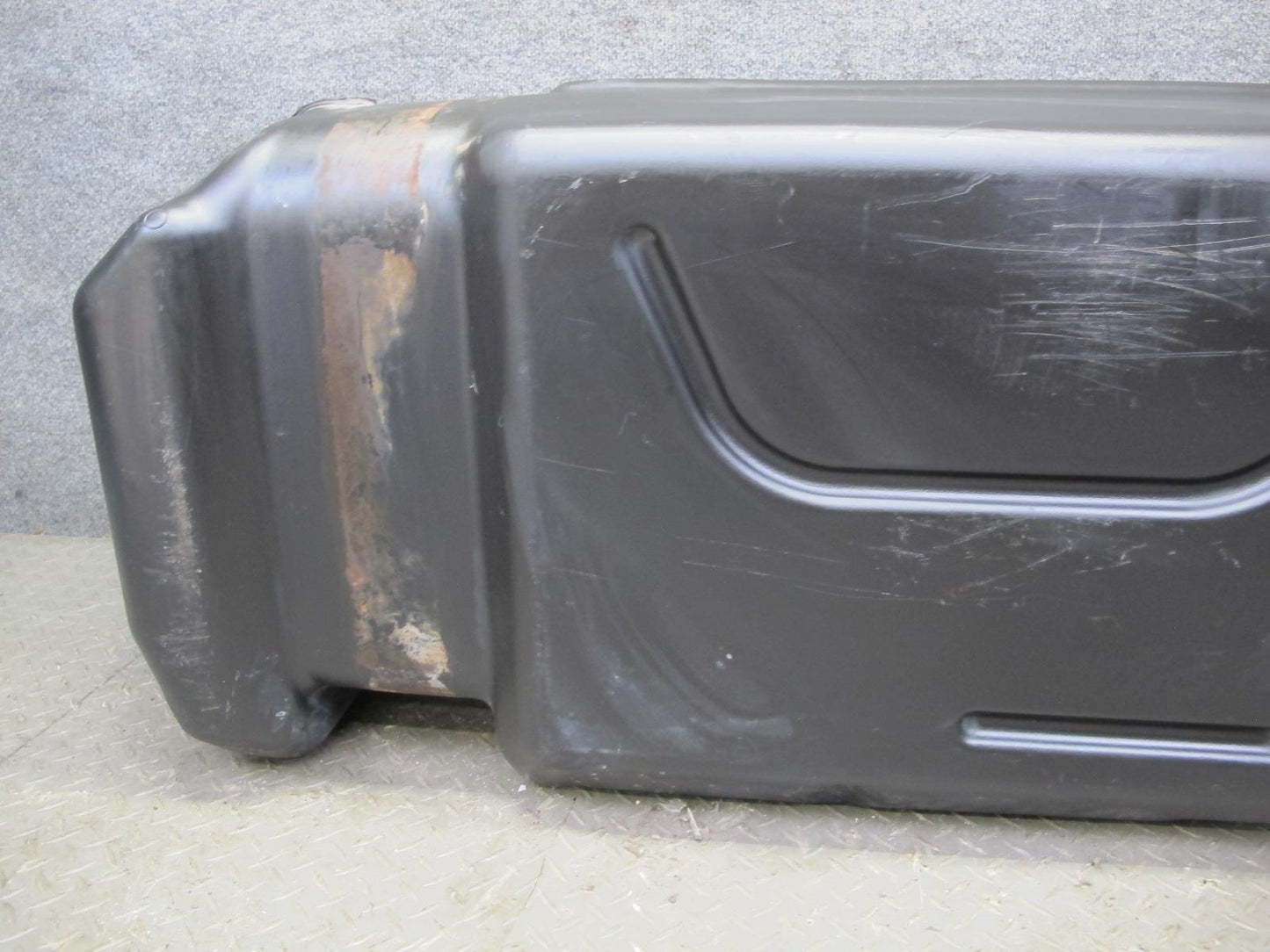 2004-2007 Hummer H2 6.0L Gas Fuel Tank Unit