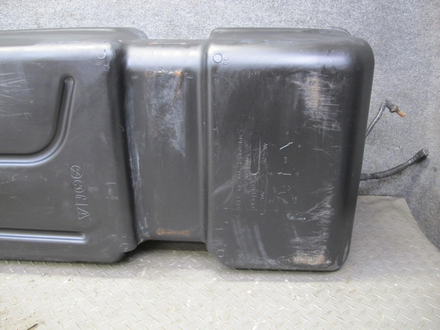 2004-2007 Hummer H2 6.0L Gas Fuel Tank Unit