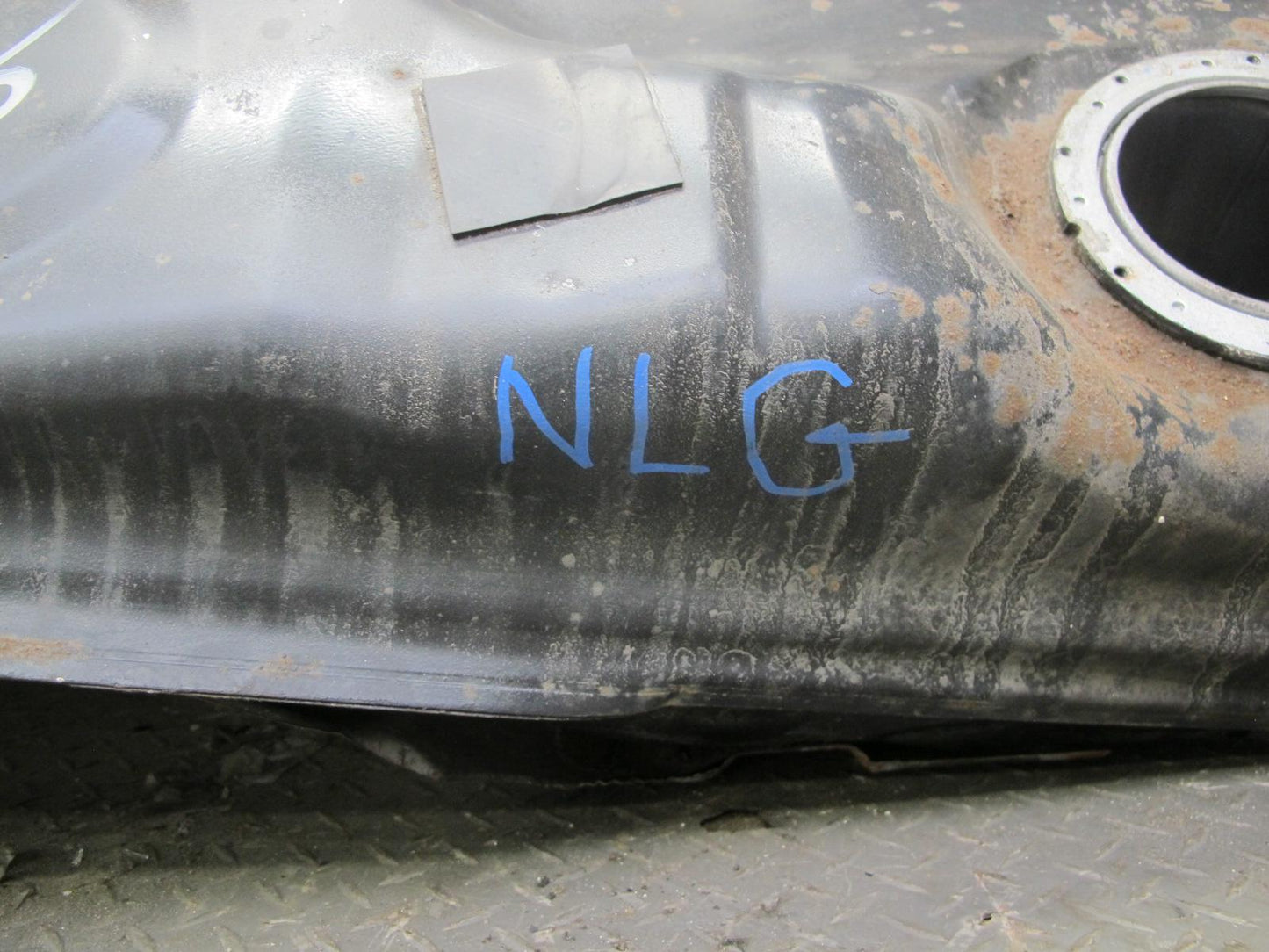 01-05 Lexus GS430 GS300 JZS160L Fuel Gas Tank 83K Miles OEM