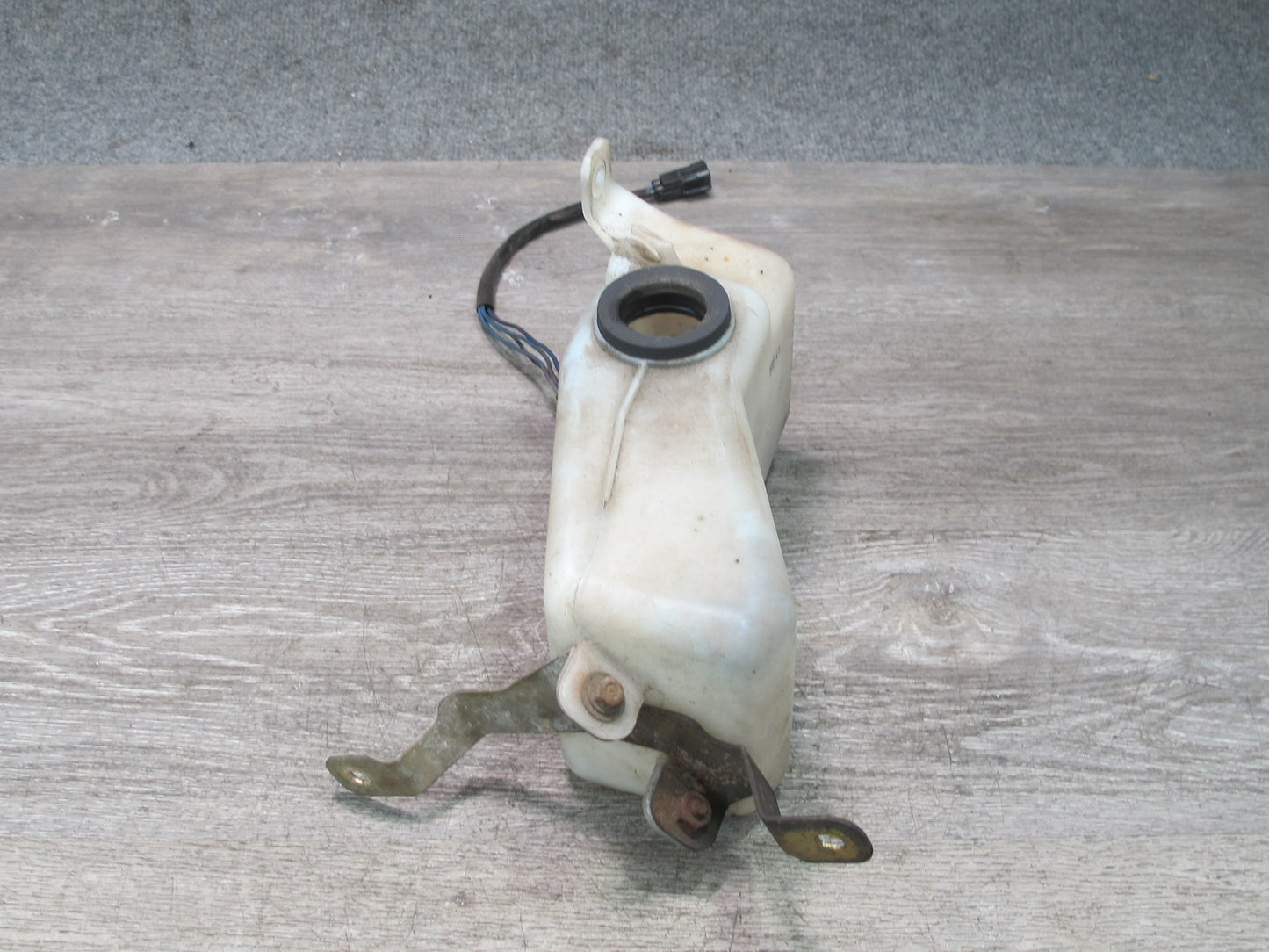 86-88 Mazda RX7 FC3S Front Windshield Washer Reservoir w Filler Neck & Pump OEM