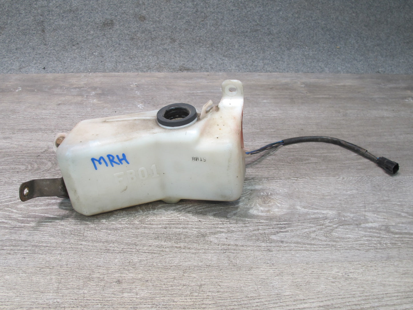 86-88 Mazda RX7 FC3S Front Windshield Washer Reservoir w Filler Neck & Pump OEM