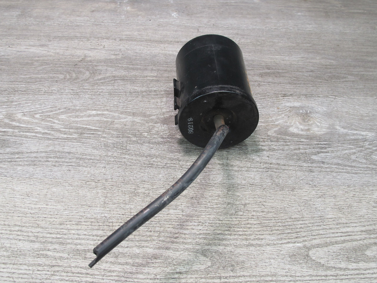 86-91 Mazda RX7 FC3S Fuel Evap Vapor Charcoal Canister OEM
