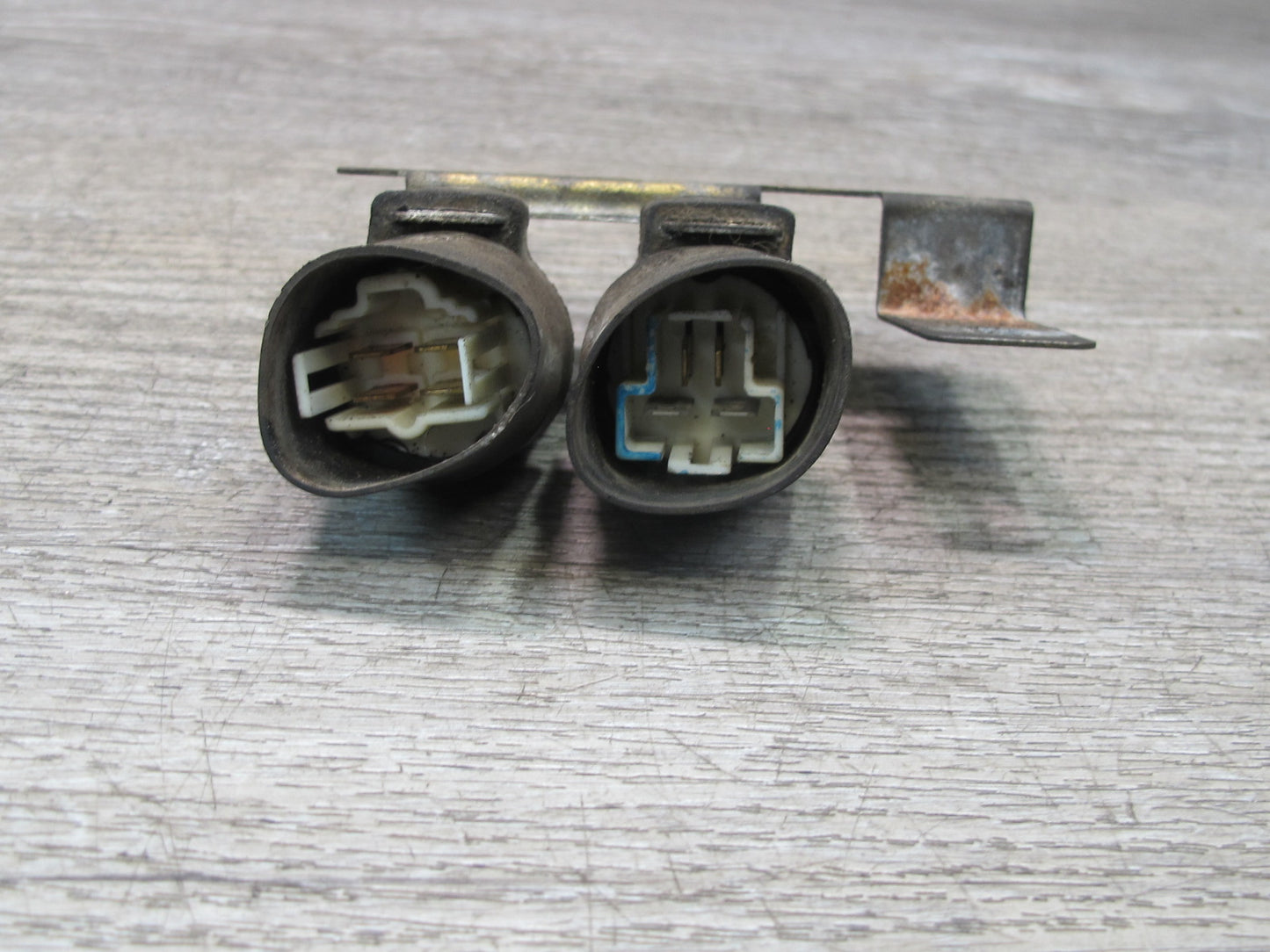 86-88 Mazda RX7 FC3S Heater Fan Relay Set w Bracket OEM