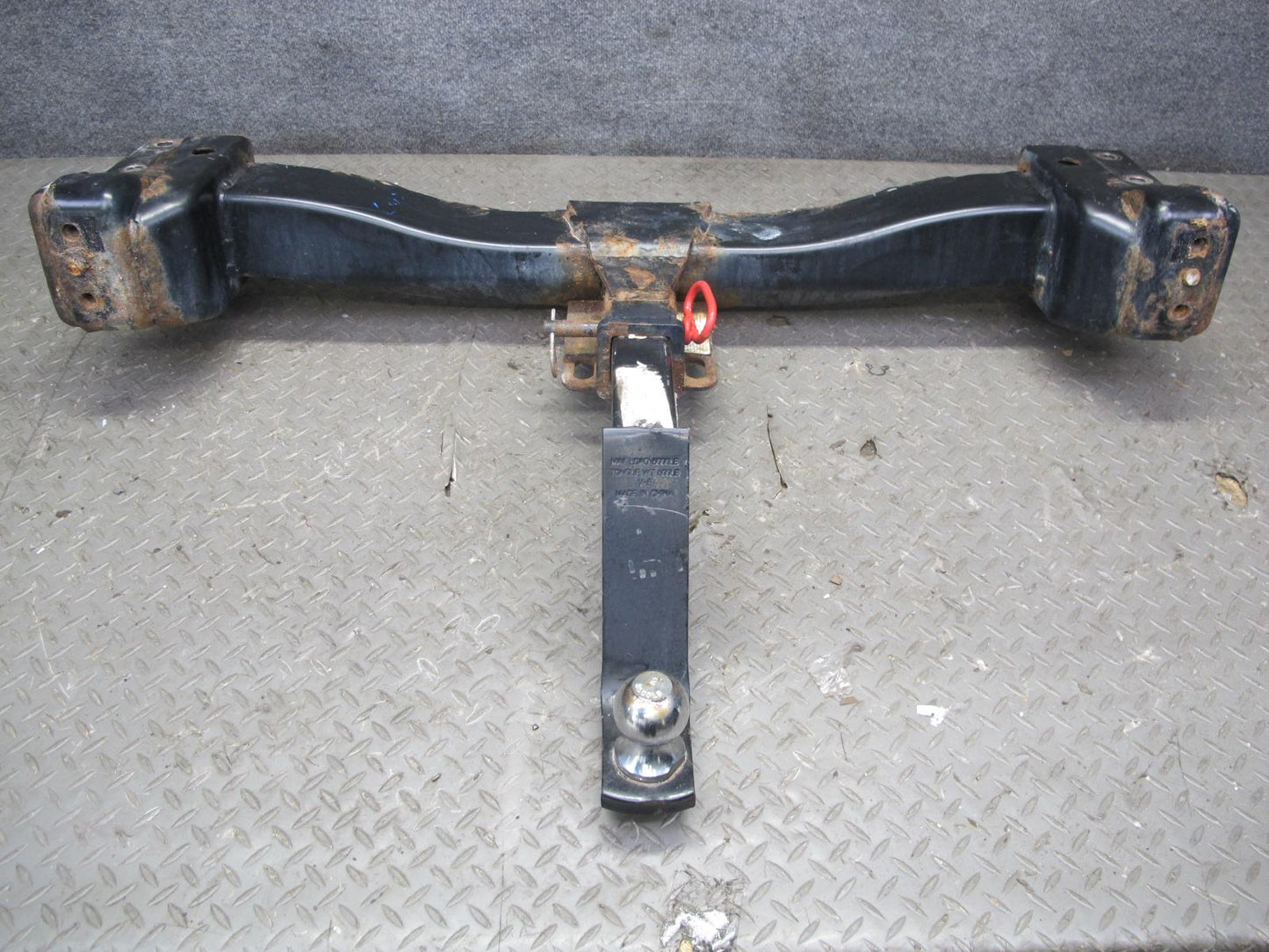 2003-2009 Hummer H2 Rear Trailer Hitch Towing w Hook Bar