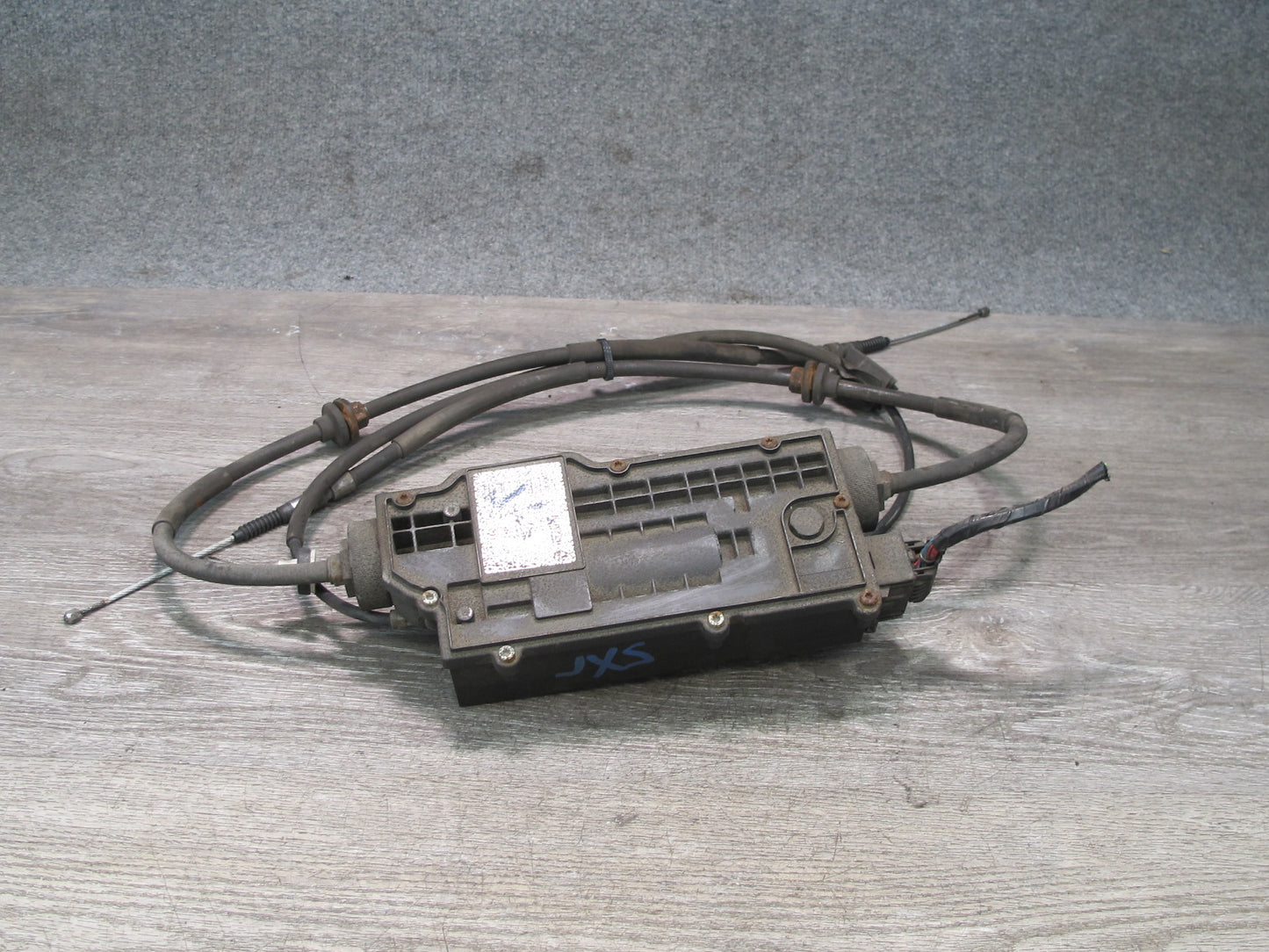 2010-2014 BMW E71 X6M Parking Brake Electric Actuator