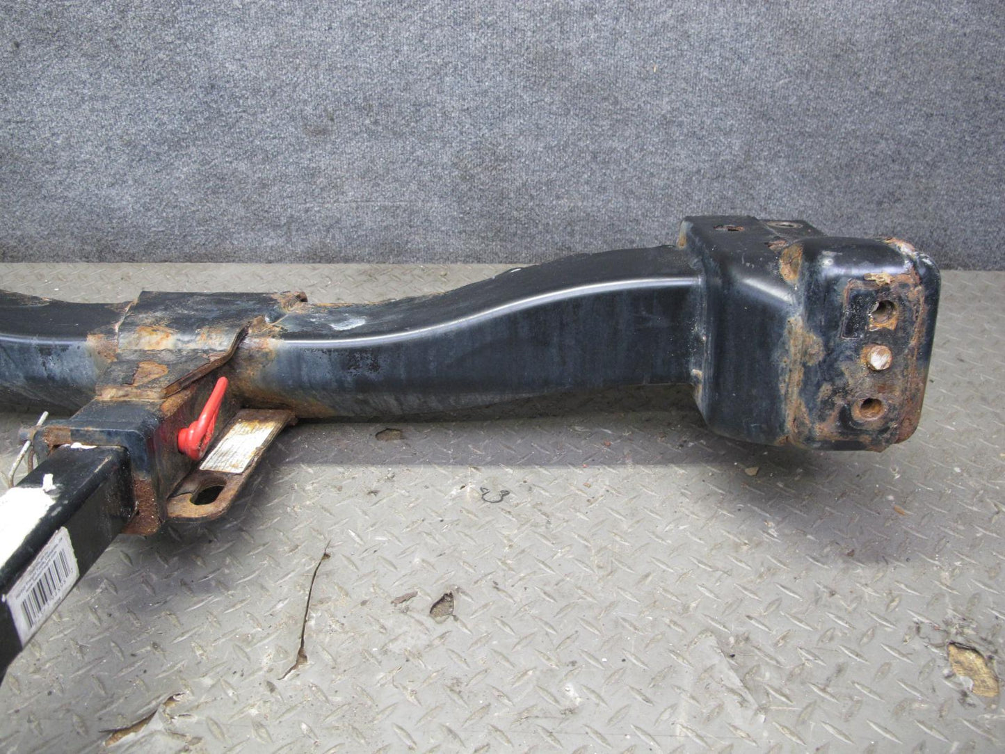 2003-2009 Hummer H2 Rear Trailer Hitch Towing w Hook Bar