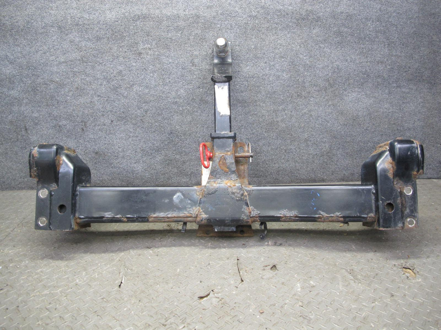 2003-2009 Hummer H2 Rear Trailer Hitch Towing w Hook Bar