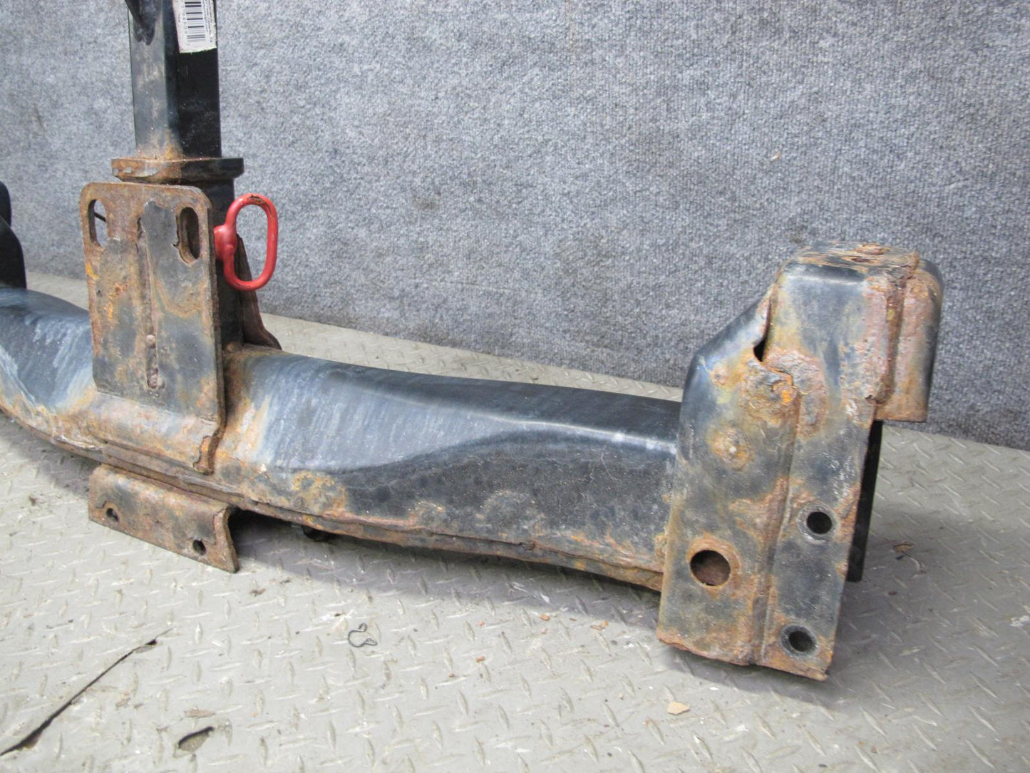 2003-2009 Hummer H2 Rear Trailer Hitch Towing w Hook Bar