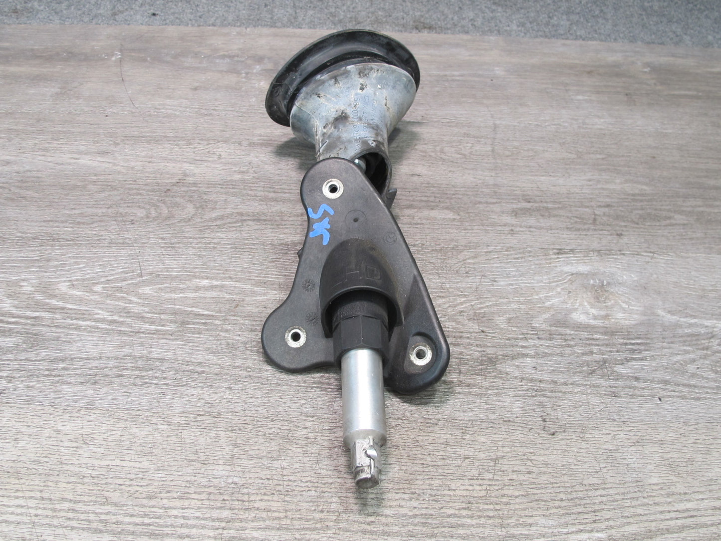 2010-2014 BMW E70 E71 X5M X6M AWD Steering Column U Joint Linkage Shaft Set