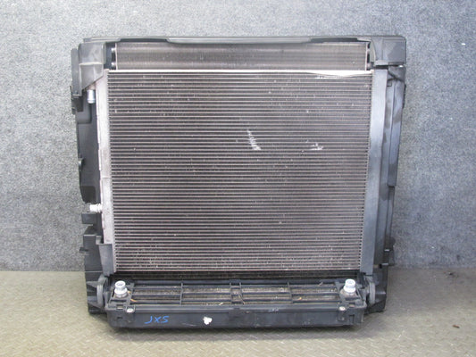 2010-2014 BMW E70 E71 X5M X6M S63 Engine Radiator Condenser Cooling Fan Shroud
