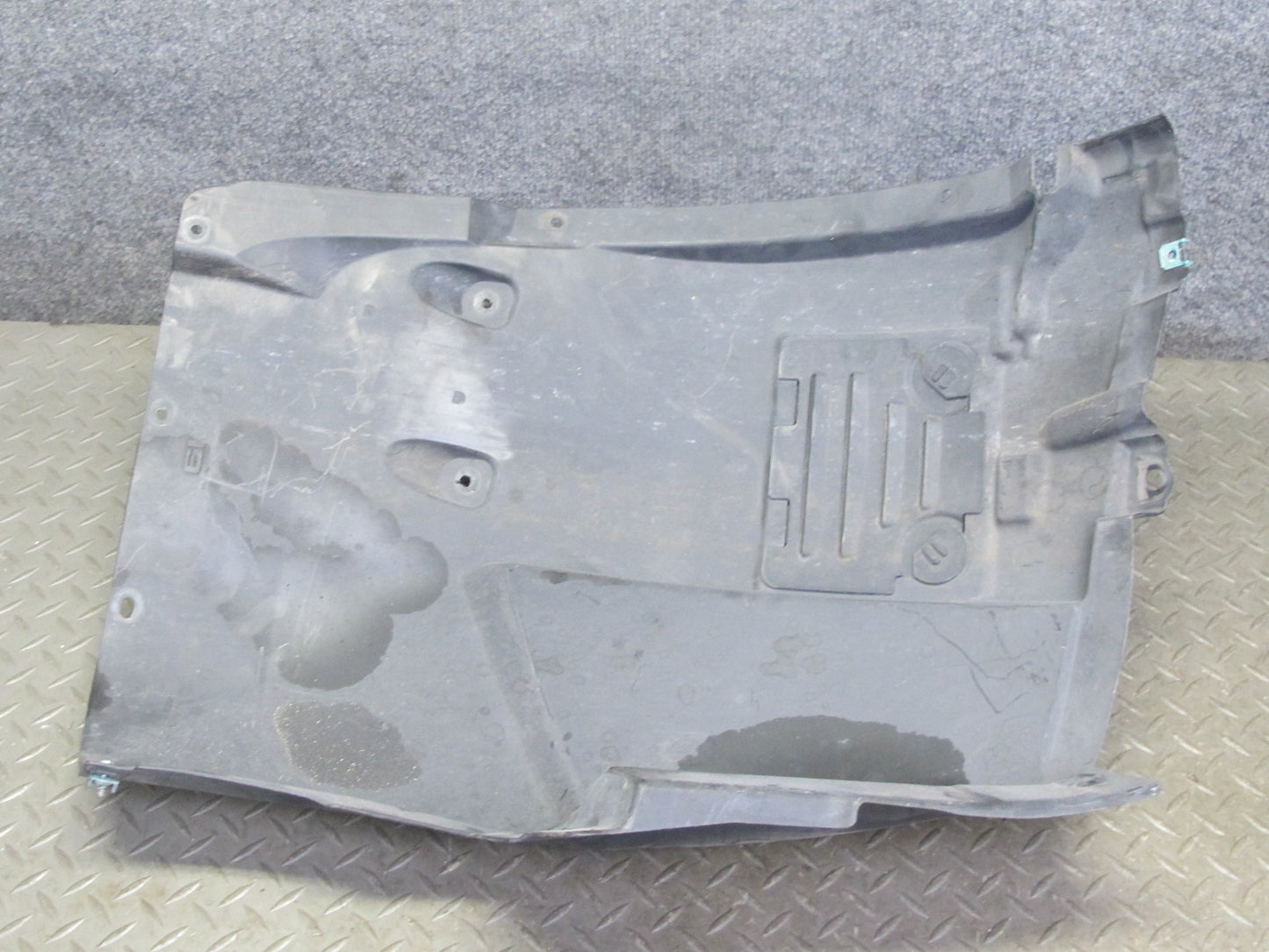 2008-2012 BMW E90 M3 Sedan Front Left Wheel Arch Fender Liner Splash Shield